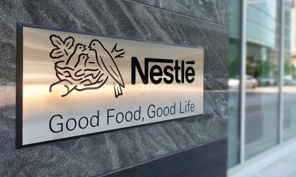 Nestlé: Πάνω από το 60% των προϊόντων δεν πληρούν τα «αναγνωρισμένα στάνταρ υγιεινής»!